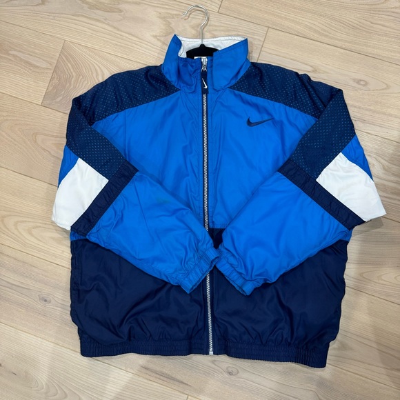 Vintage Nike Windbreaker - Picture 2 of 7